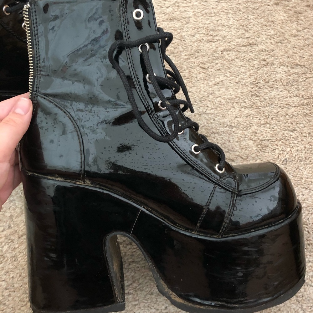 Demonia badass chunky platform boots